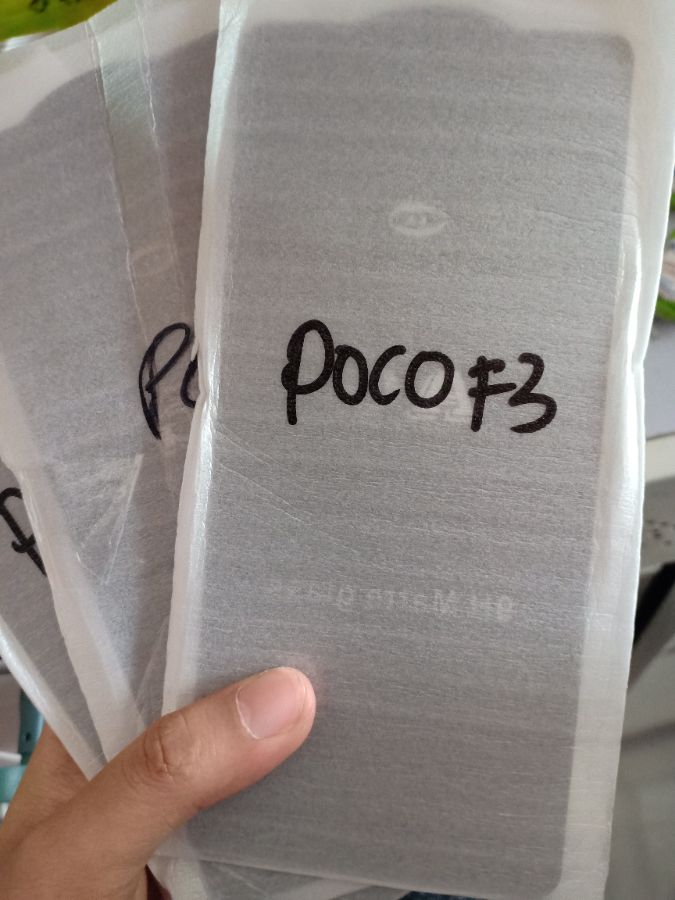 POCO F3