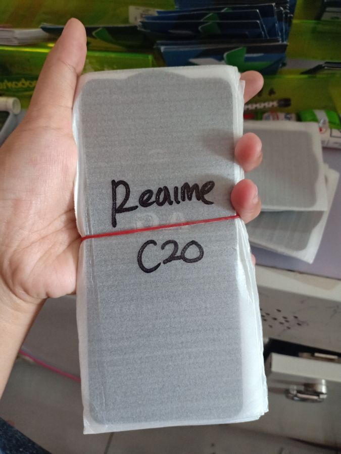 REALME C20