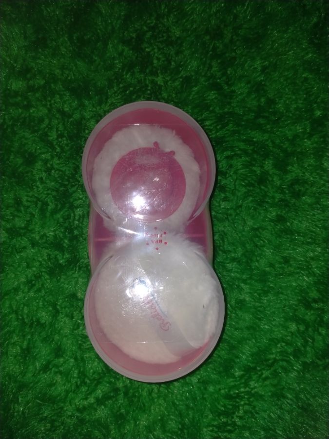 Tempat bedak baby