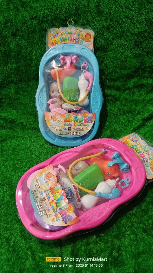 BATHING BABY BESAR