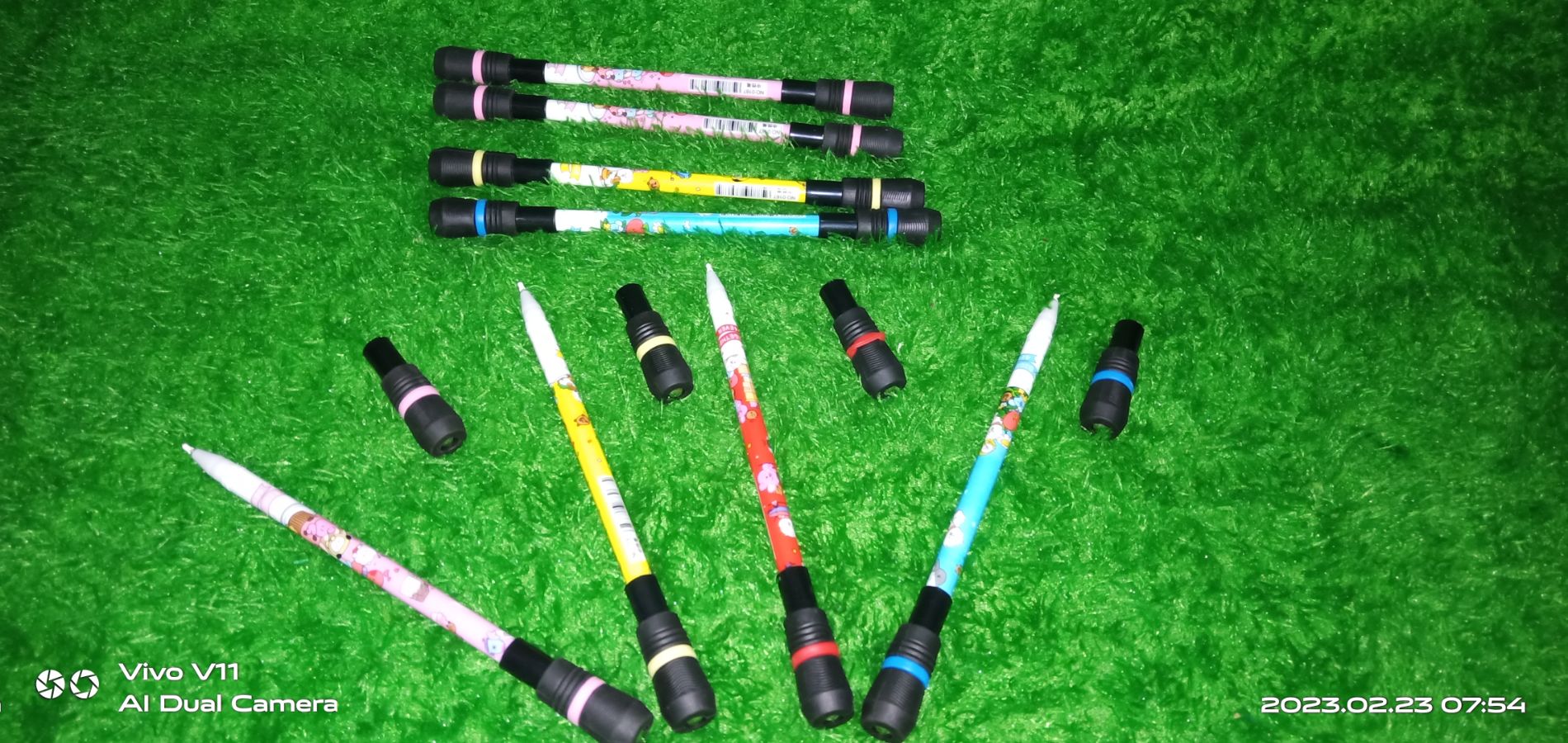 PULPEN MOTIF