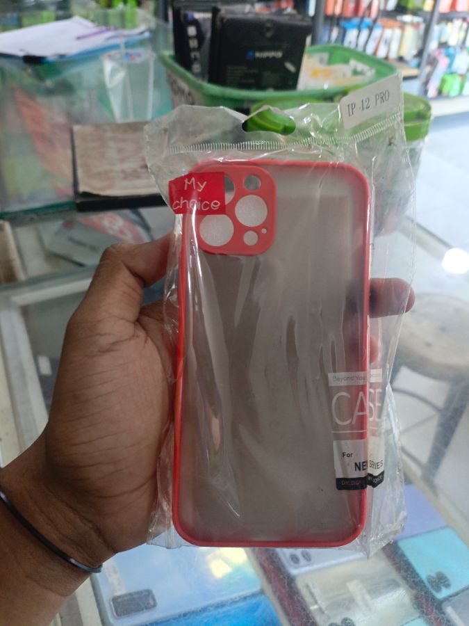 AERO IPHONE 12 PRO