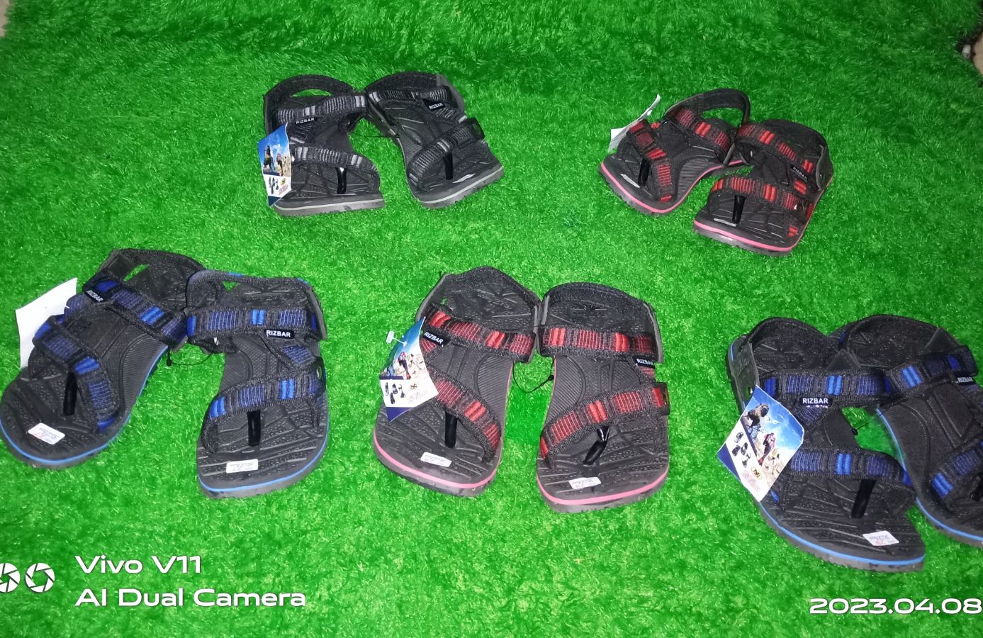 SENDAL GALANG RIZBAR T