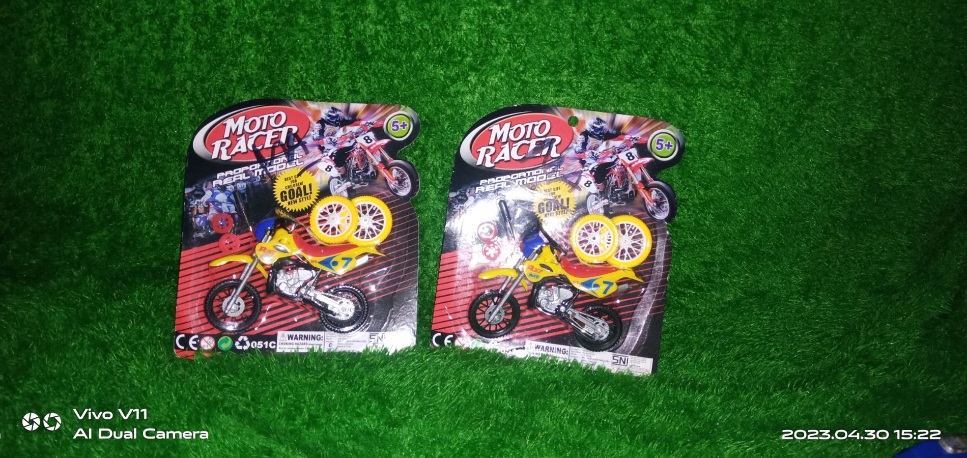 MAINAN MOTO RACER
