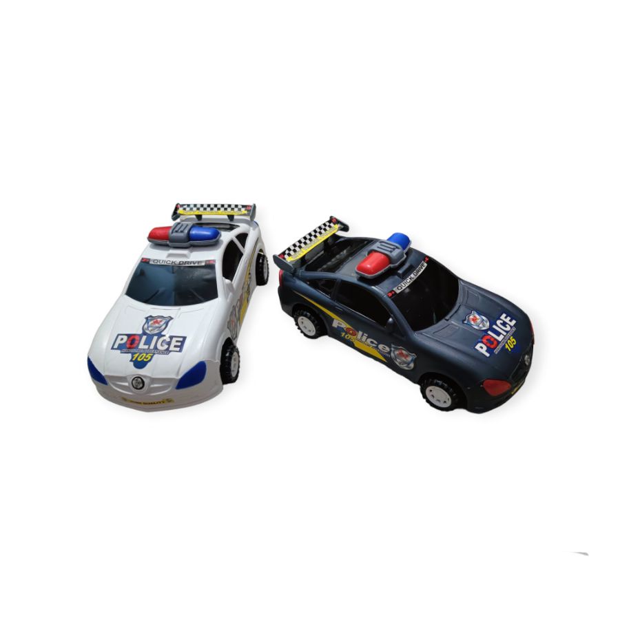 *Mobil polisi patroli siang m