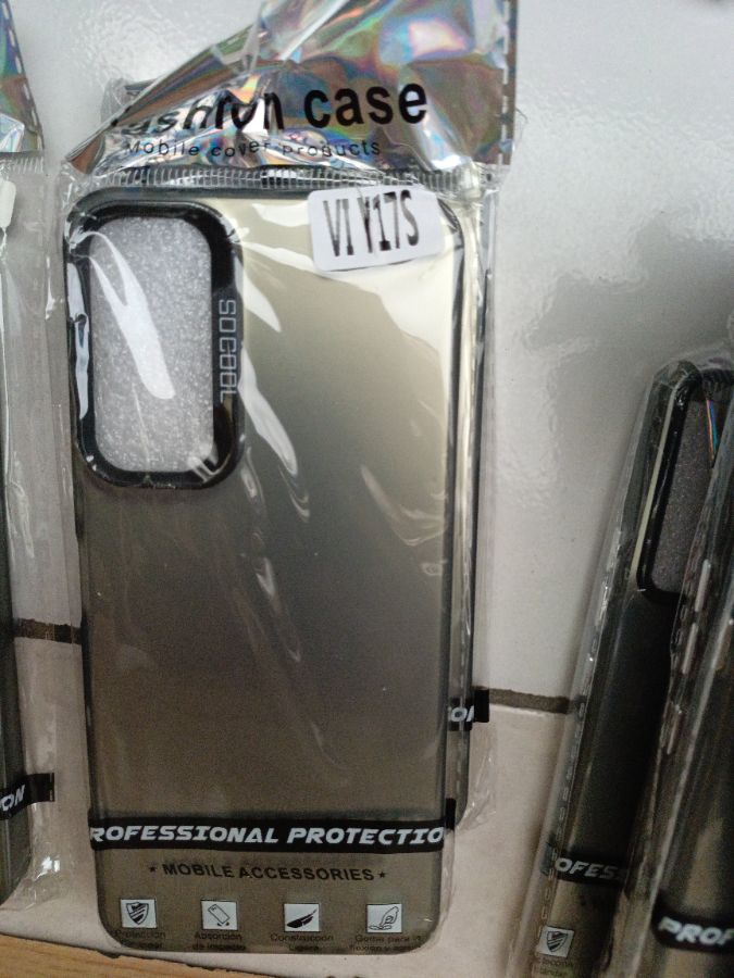 C.K polos vivo Y17s