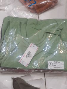 Singlet warna rizki L