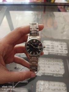 Eyki Jam Tangan Krepyak Cewek Silver