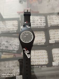 Filla Jam Tangan Cewek Hitam