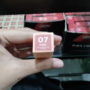 Hanasui Mattedorable Lip Cream No.07 Spark