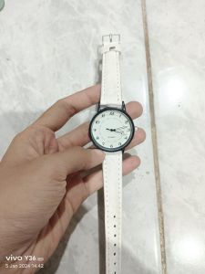 Quartz Jam Tangan Cewek Black White