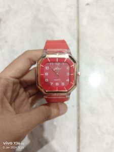 Jhui Jam Tangan Cewek Red