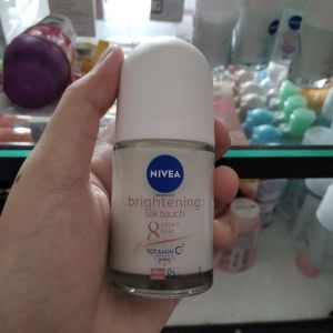 Nivea Deodorant Brightening Silk Touch 25ml