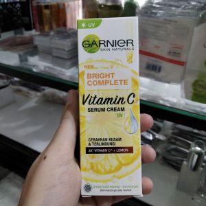 Garnier Skin Naturals Bright Complete Vitamin C Serum Cream