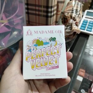 Madame Gie Perfect Velvet SPF 30 PA++ No.03