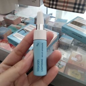 Wardah Lightening Serum Ampoule 5ml