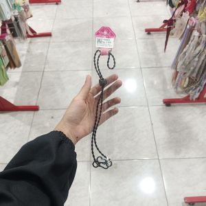 Strap Masker Salur Hitam 2