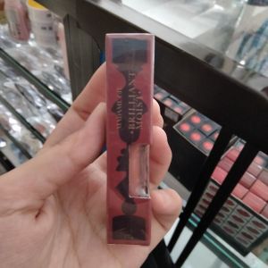 Madame Gie Brilliant Moist Velvet & Smooth Lip Liquide No.301 Cinderella