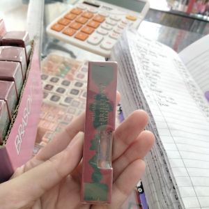 Madame Gie Brilliant Moist Velvet & Smooth Lip Liquide No.304 Angelic