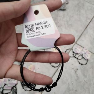 Gelang Inisial Cube/ L
