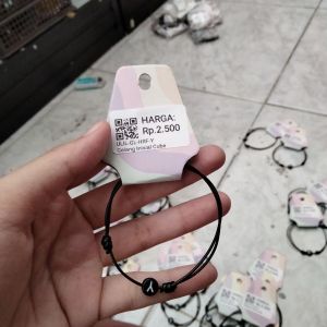 Gelang Inisial Cube/ Y