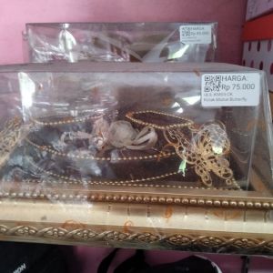 Kotak Mahar Butterfly Coklat 