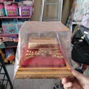 Kotak Mahar Merah Gold