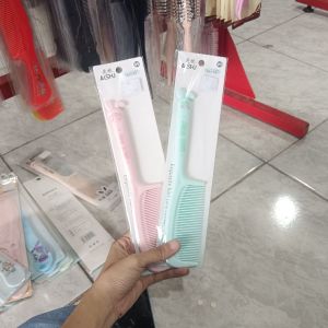 Aishu Hair Comb Sisir Gagang Oval Besar