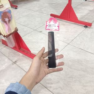 Sisir Gagang Kecil Hitam