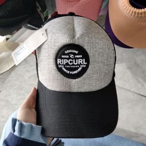 Topi Trucker Logo