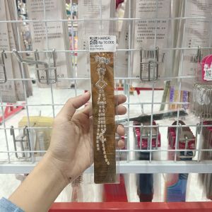 Bross Panjang Pita Square