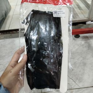 Tirai Foil Ukuran 12m/ Hitam