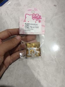 Bross Kecil Dior
