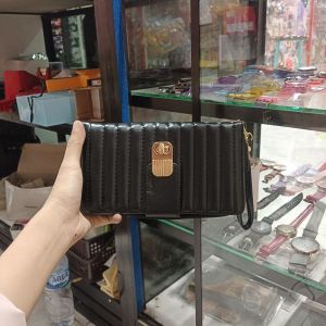 Dompet Panjang Izora Hitam