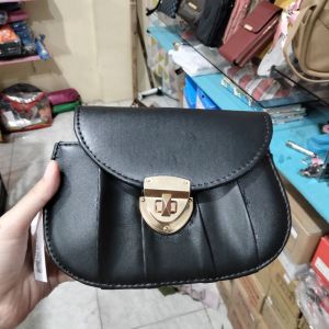 Tas Fashion Selempang/ Hitam
