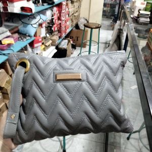 Dompet Clutch Haura/ Abu 
