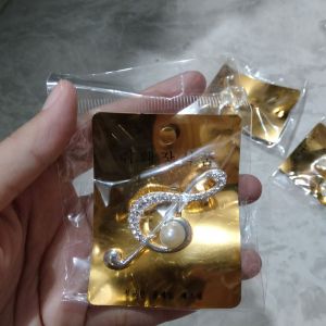 Bross Permata Mutiara 
