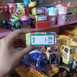 Apik Malam Pet Sedang