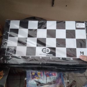 Catur Set Ukuran Sedang
