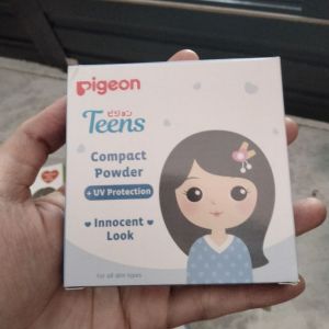Pigeon Teens Compact Powder/ Pink/ 14gr