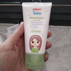 Pigeon Teens Facial Foam Acne Care 40gr