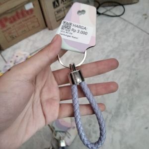 Gantungan Kunci 