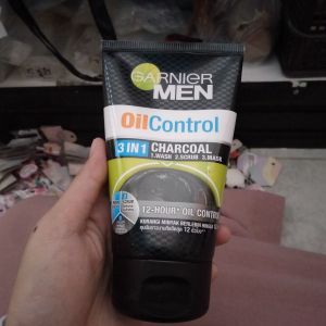 Garnier Men Oil Control Facial Wash