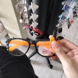 Kacamata Anak Pita Oren