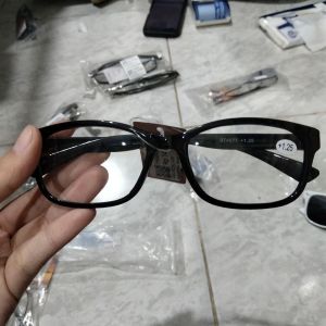 Kacamata Baca +1.25