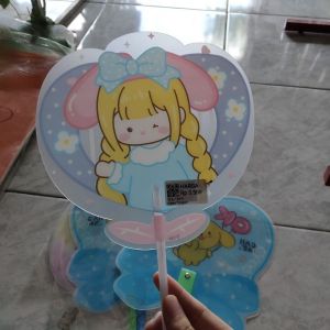 Kipas Tangan Karakter 