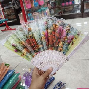 Kipas Lipat Renda Motif Putih