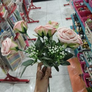 Bunga Rose Bludru Tangkai 7
