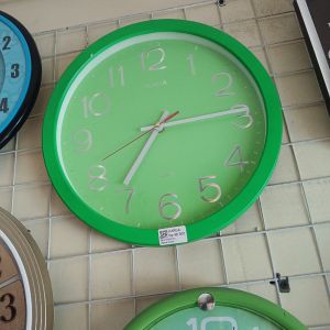 Jam Dinding Ogama Quartz 
