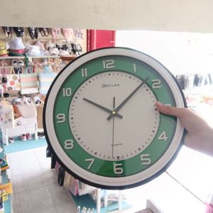 Jam Dinding On Time Quartz Hijau